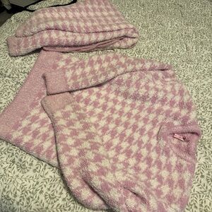 Skims Women's Sweater and pants